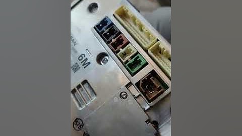 infinity Q50 not working top screen nor the climate control system part 3