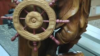 rueda de timon de madera torneada (turned wooden helm wheel)