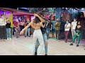 Anthony Santos - Que Cosas Tiene El Amor (feat. Prince Royce) / Alicia y Yexy Jr. Workshop Bachata