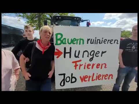 Bauern ruinieren bedeutet - Hunger, frieren - Job verlieren - Stadtrundfahrt durch Oldenburg