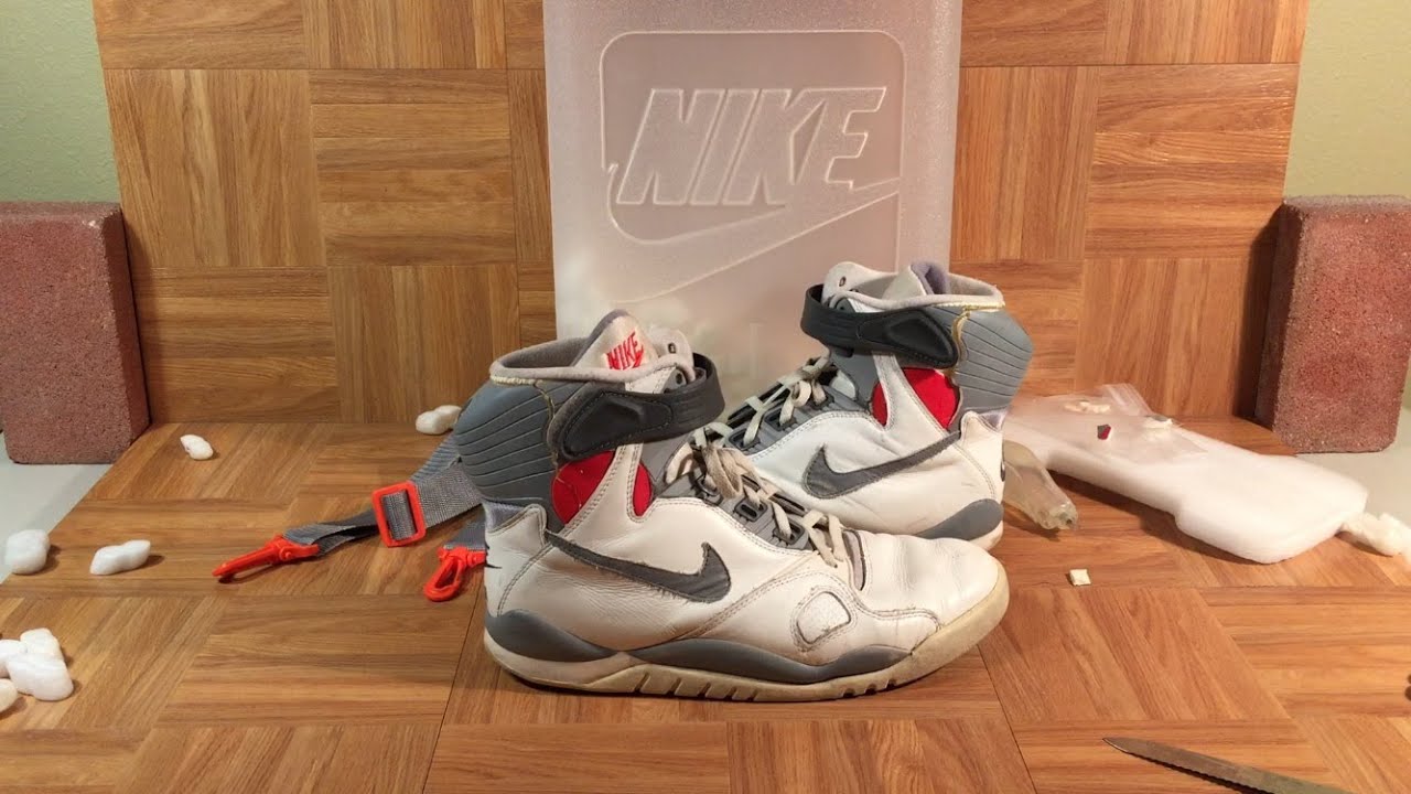 vintage nike pumps