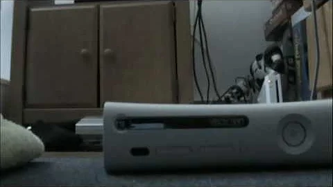 How To Fix Xbox 360's Red Rings Of Death (RROD)- Towel Trick