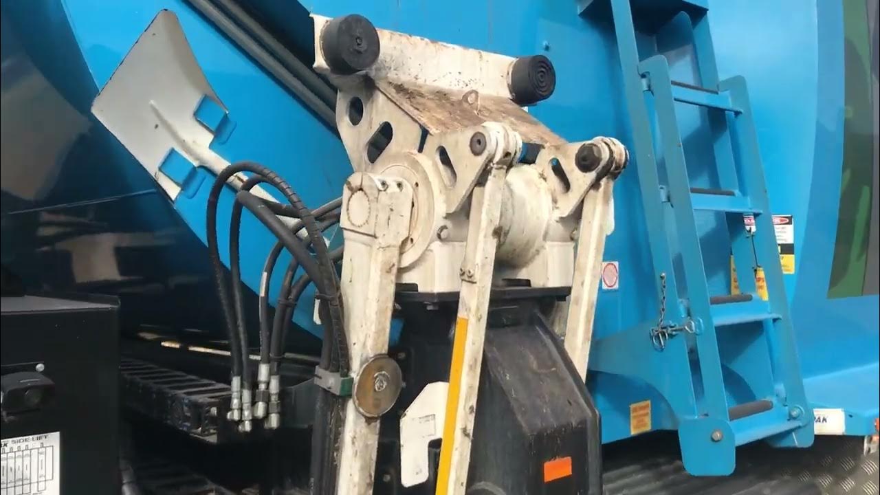 Logan green waste 1503 with Sonny at 720 am YouTube