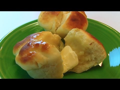 Betty's Cloverleaf Icebox Yeast Rolls