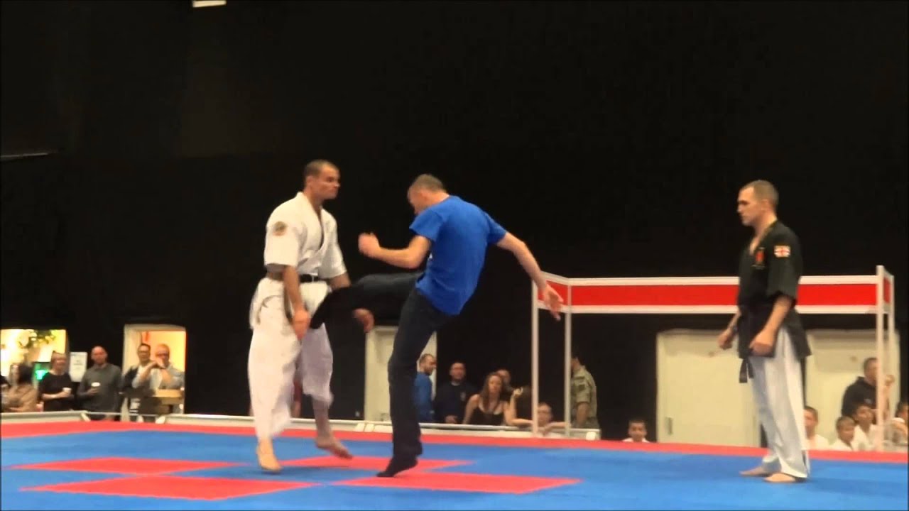 Martial Arts Expo 2013 Kicking Nuts! YouTube