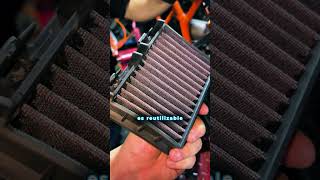 ¿Sabías que tu moto puede usar un filtro de aire LAVABLE y reutilizable? 🤯🧼