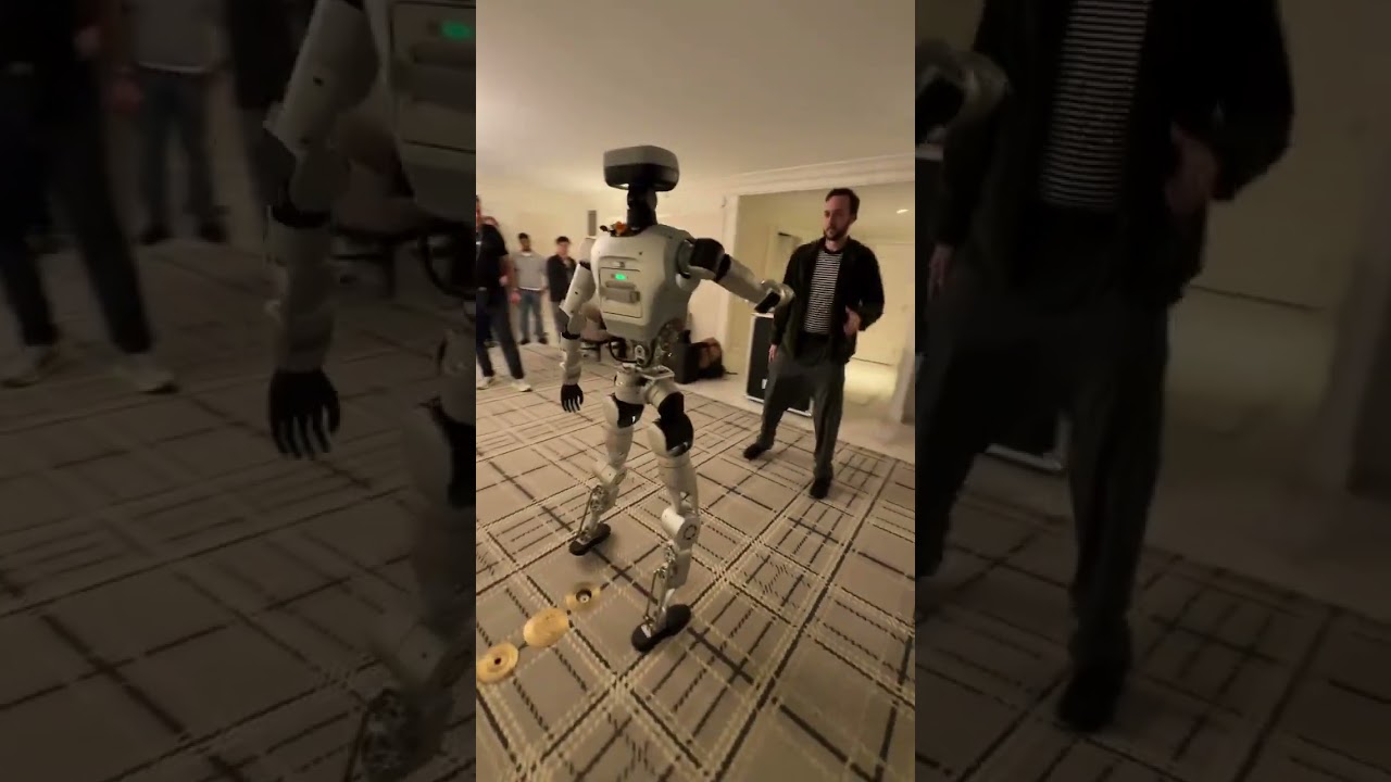 Exclusive hands-on demo of the latest humanoid robot from LimX Dynamics #ces2026