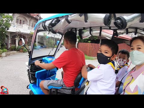 น้องบีม | นั่งรถไฟฟ้าไปเรียนพิเศษกับเพื่อนหัวเราะตลอดทาง