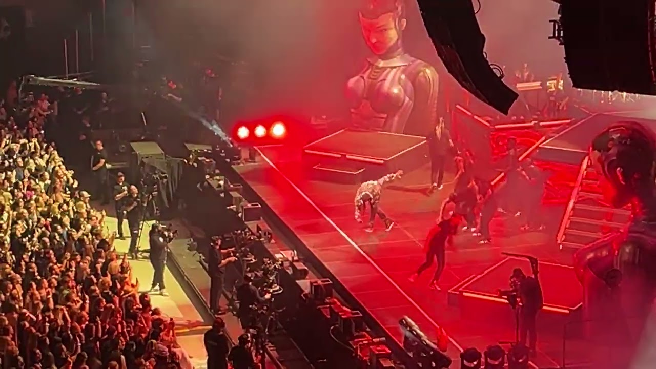 Breathing - Jason Derulo live in Vienna 23 March 2024