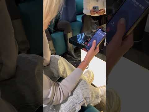 номер Клавы Коки слили, сейчас прикалываеться со всеми