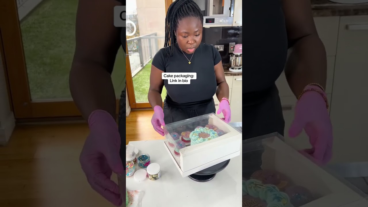 Cake box from www.cakemeaway.online 