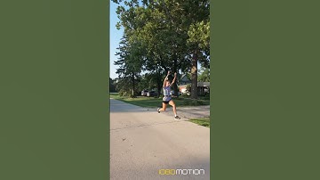 No arms ➡️ better legs | Chris Korfist on removing the arms during assisted sprinting