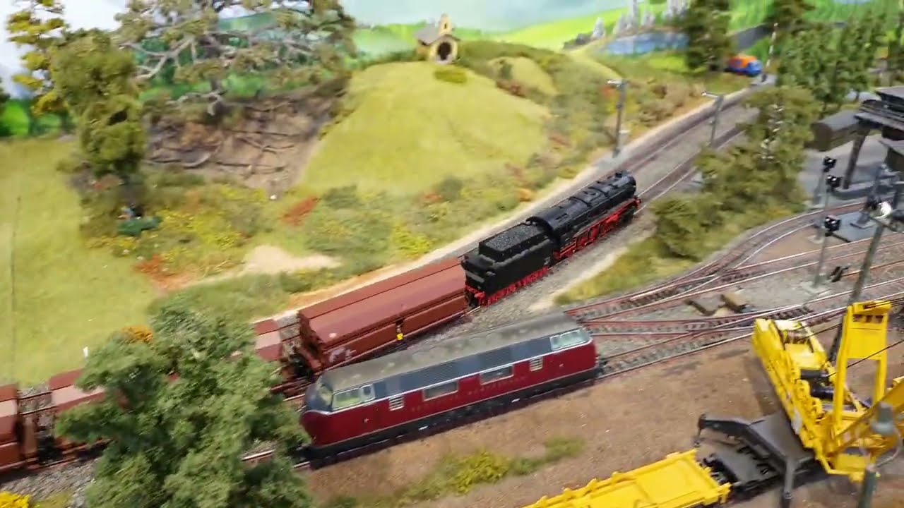 Modelleisenbahn: Faszinierende Miniaturwelt der Züge🚂🚄 (Güterzug, Dampflok) (model train / railway)