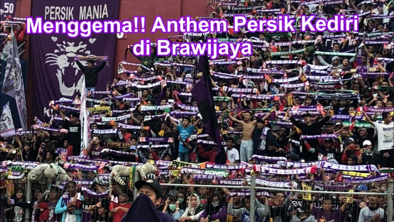 ATMOSFER ANTHEM PERSIK KEDIRI - LAGA FINAL LEG 1 STD. BRAWIJAYA 27/12