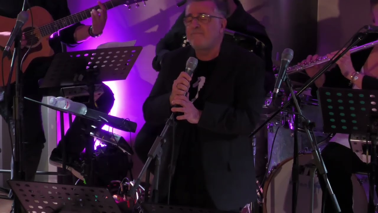 Βασίλης Λέκκας & η μπάντα μας Δεύτερη Ευκαιρία στον αστερισμό του Τόλη (9.11.25 Green Park)