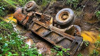 INSANE Dump Truck Restoration– Crashed and Buried in a Ditch for Years Total Rust Rebuilt Like New🔥