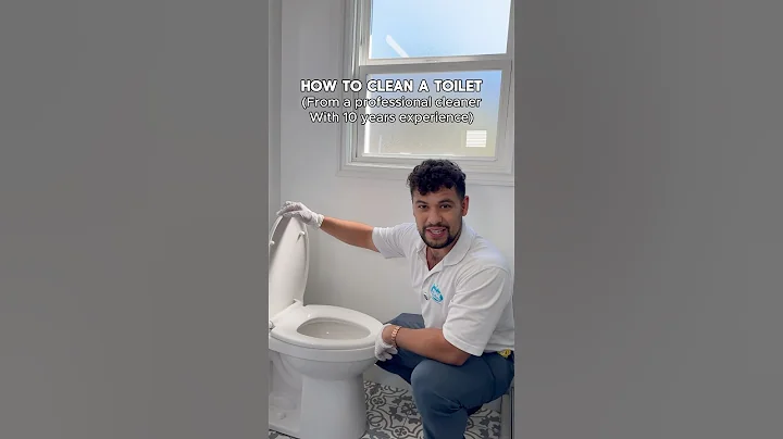 How to Clean a Toilet - from a professional cleaner With 10 years experience #cleaninghacks #toilet