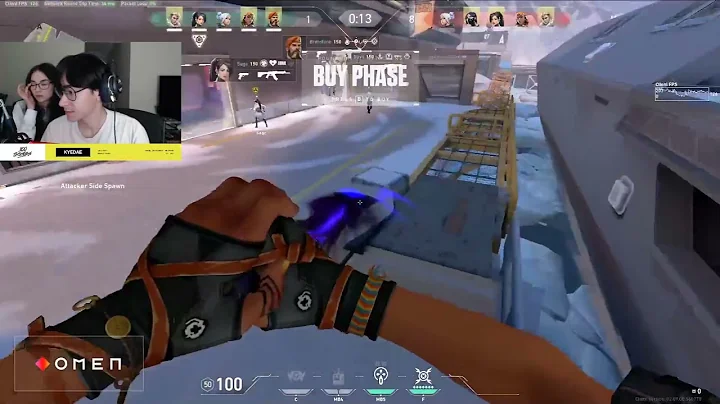 TenZ Shows Kyedae's Mouse Grip