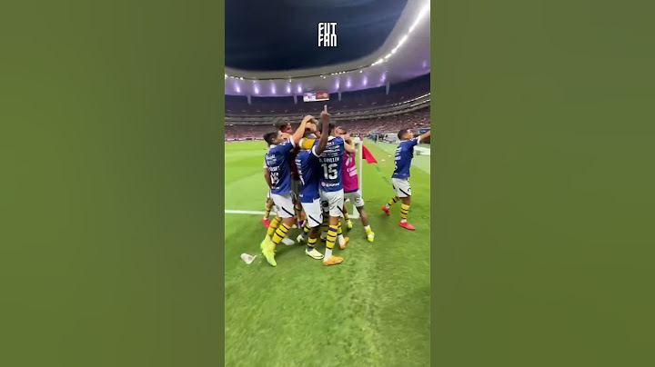 Jugador del San Luis  #Vitinho “levanta el dedo” a la afición de #Chivas