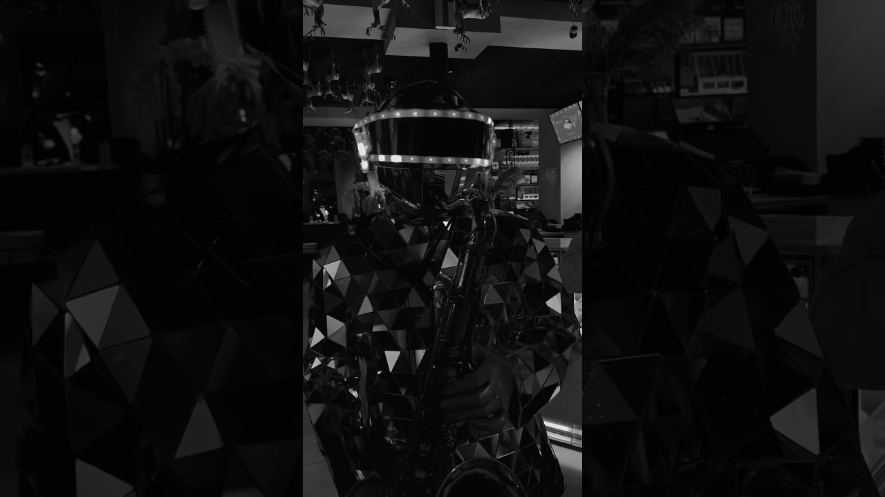 Der Spiegelmann beim Rosamunde am See