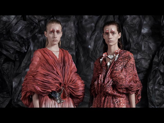 YUIMA NAKAZATO Haute Couture Fall 23