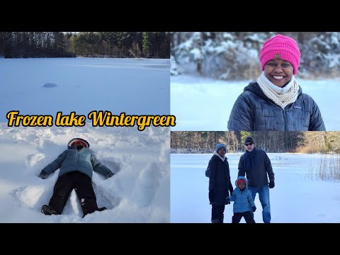 Walking on frozen lake Wintergreen, Connecticut  🇺🇸 |West Rock Ridge State Park 