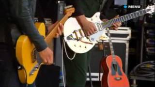 Glastonbury 2008 Live video The Raconteurs Hold Up