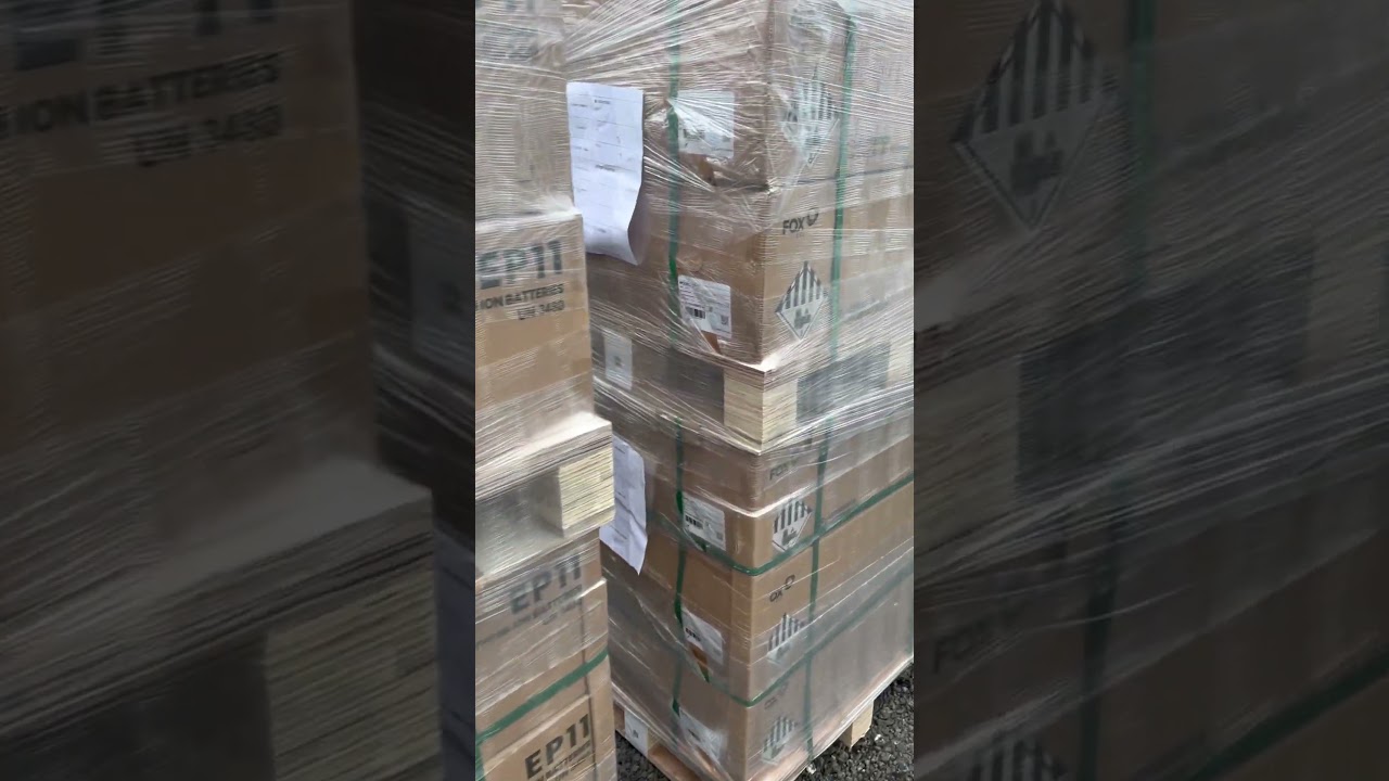 Wow 🤩Foxess inverters and batteries 