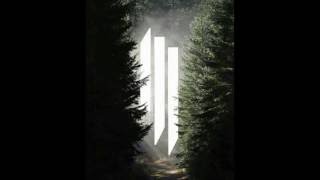 Download Lagu Skrillex - Ease My Mind with Niki \u0026 The Dove [Demo] Silv Ü Remake MP3