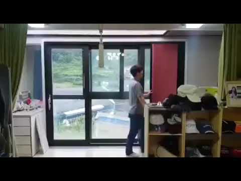 Video Rèm tổ ông ngăn nhiệt chống nắng dùng cho cửa đi. - youtube