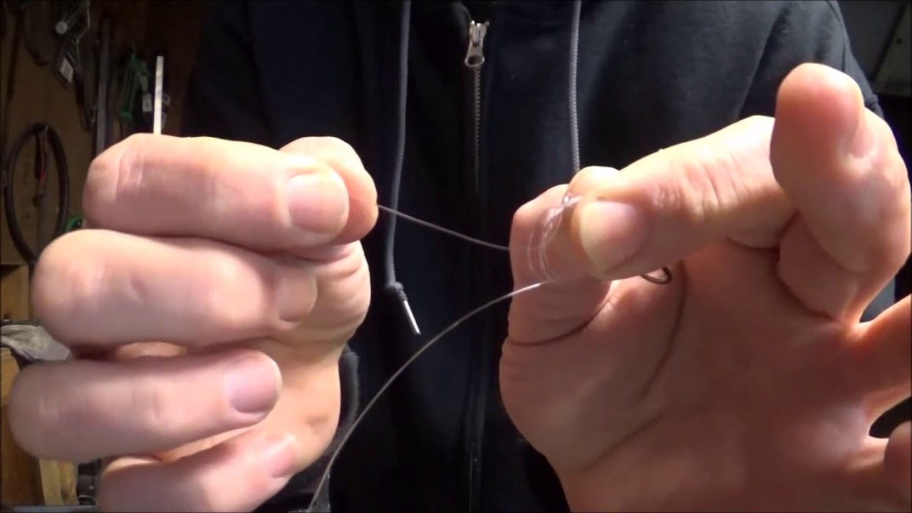 HOW TO PROPERLY TIE A FISH HOOK STRONG AND STURDY - YouTube