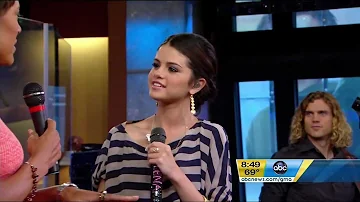 Selena Gomez & the Scene - Round & Round (Good Morning America) (23th September 2010)