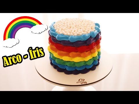 BOLO COM AS CORES DO ARCO - ÍRIS SUPER LINDO E ALEGRE - Rebeca Poll