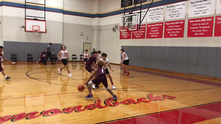 Davion drops 26pts