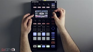 Review: Native Instruments Traktor Kontrol D2