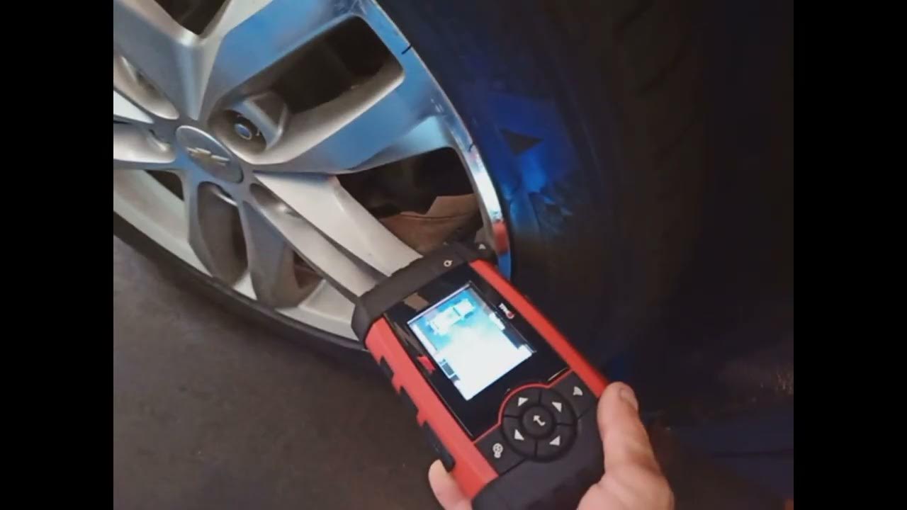 tpms equinox - YouTube