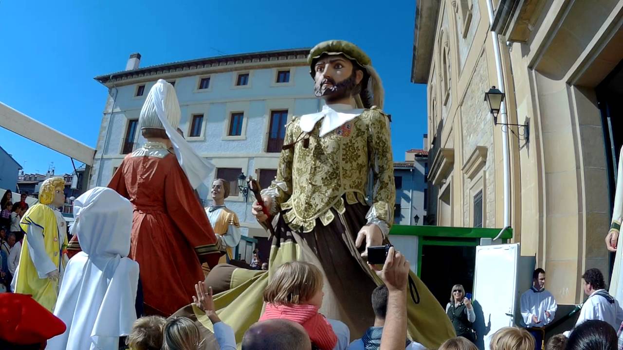 Polonesa Atarrabiako Erraldoiak 2016 - Atarrabiako Jaiak - Gigantes de Villava - Fiestas de Villava