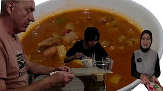 Download Lagu Resep Sop Favorite Saat Musim Dingin.  MP3