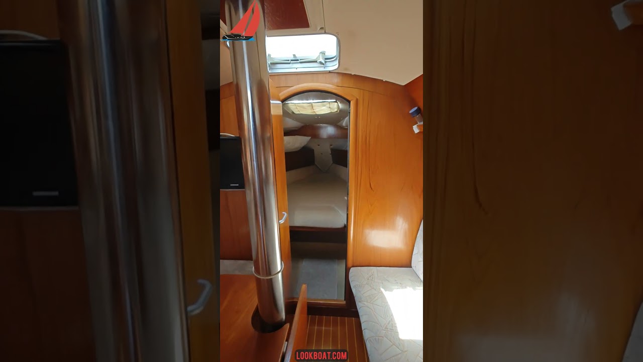 ⁣Jeanneau Sun Odyssey 32.1 for sale in Greece