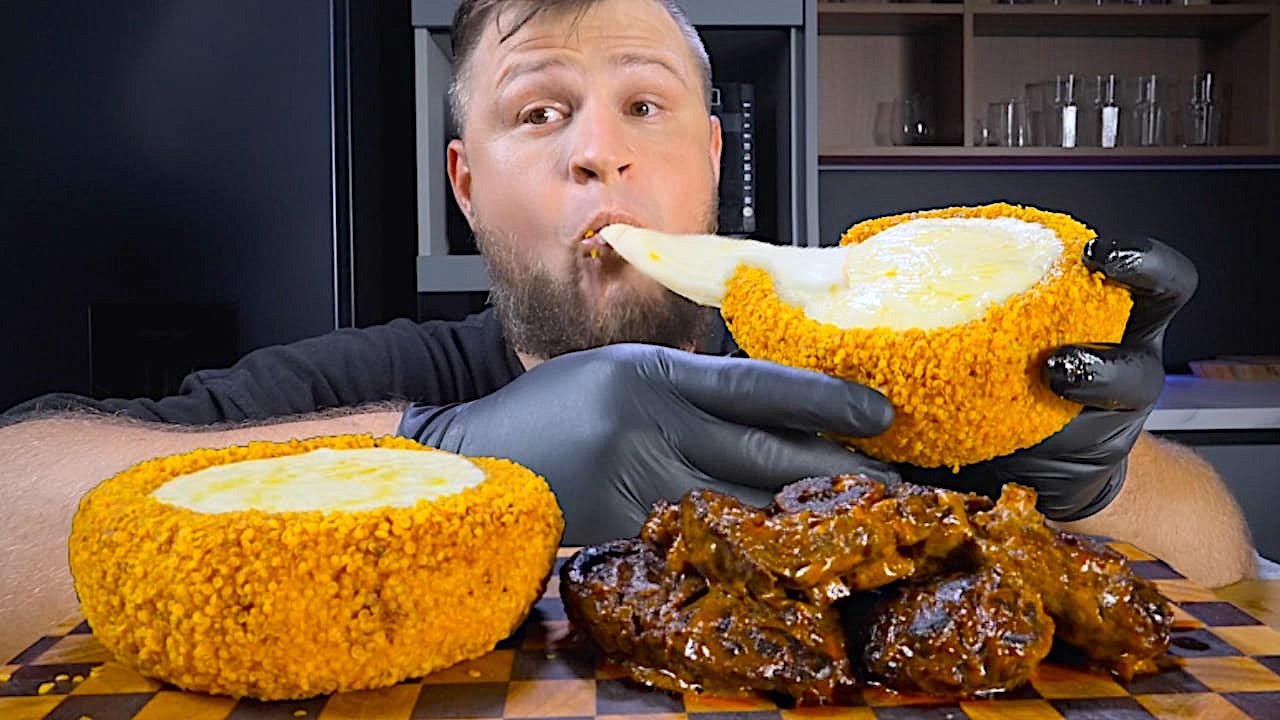 ХРУСТЯЩАЯ СЪЕДОБНАЯ ЧАШКА С СЫРОМ И ТОМЛЕНЫЕ ГОВЯЖЬИ НОГИ ASMR MUKBANG, АСМР МУКБАНГ, 먹방, 大食い, たべる