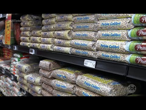 Vídeo: Quem Coloca Comida Nas Prateleiras Dos Supermercados