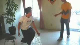 فلم قصير مضحك جداً جداً ... أتحداك ما تضحك screenshot 3