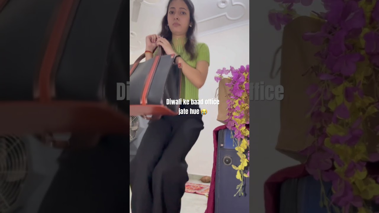 Dil bhi mithaiyon m hai or boss meeting m bula raha 😩