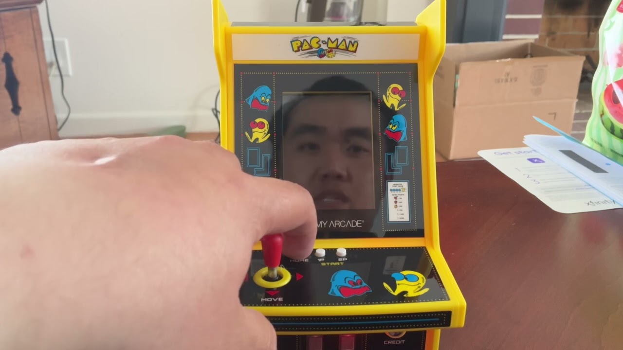 Распаковка и тестовая игра Pac-Man My Arcade Micro Player Pro