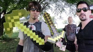BEST TOY! Minecraft Transforming Sword/Pick Axe! Zombie Go Boom!