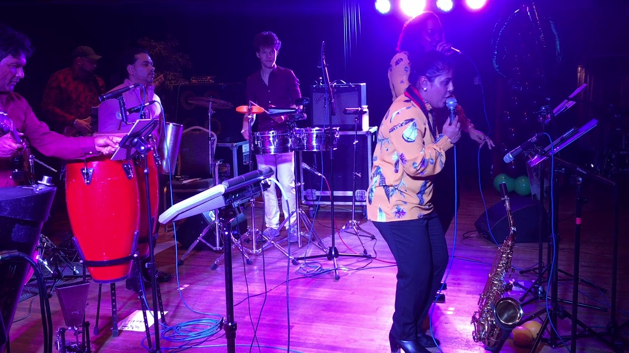 Feeling Hot Hot Arrow Cover Musicformation Alegría YouTube