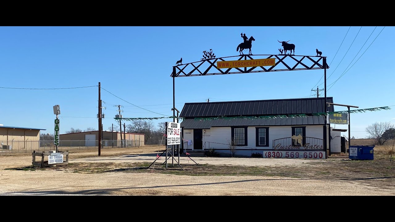 110294 Ih 37, Pleasanton, TX 78064.......Great spot for Commercial use. Traffic is great!