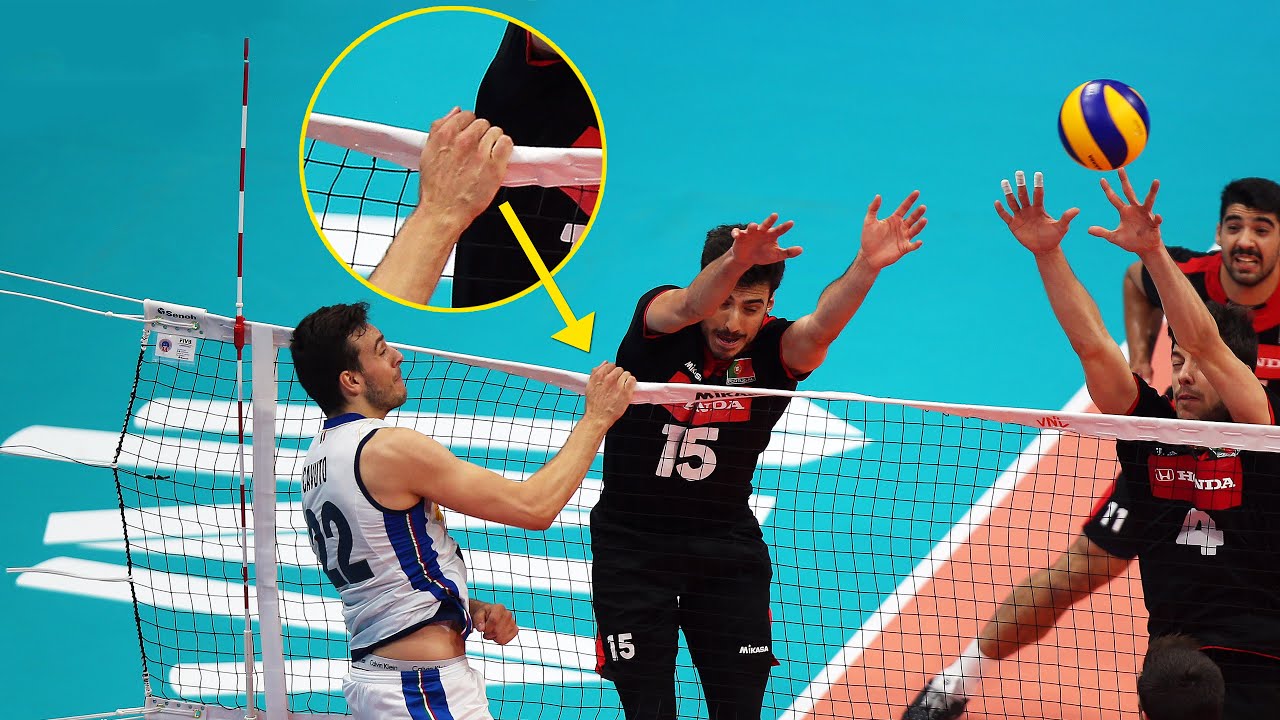 20 Times When Volleyball Players Made a 300 IQ Move !!!