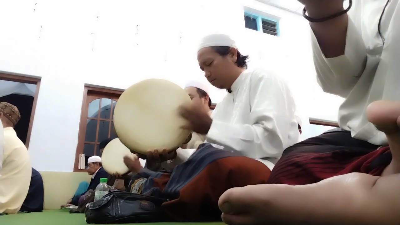 Semoga Allah memberikan kepada kita amin🤲