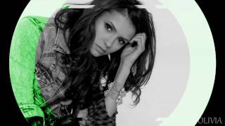 Kristen Stewart & Nina Dobrev P Out